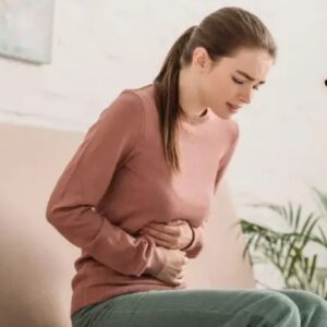 معده‌ درد عصبی که به پشت می‌زند | درمان خانگی معده درد عصبی