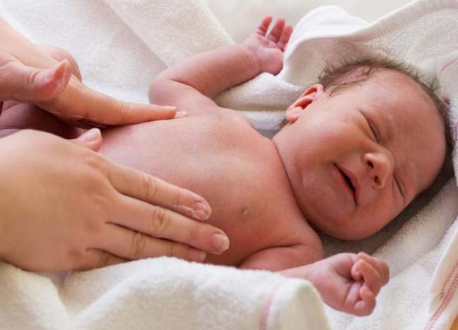 دل درد نوزاد