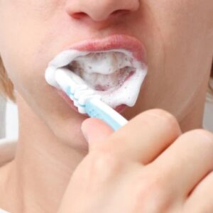 علت بوی بد دهان با وجود مسواک زدن