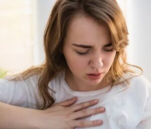 علت و درمان تیر کشیدن قلب در جوانان