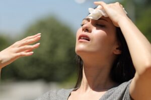 درمان خانگی گرمازدگی | برای درمان گرمازدگی چه بخوریم؟